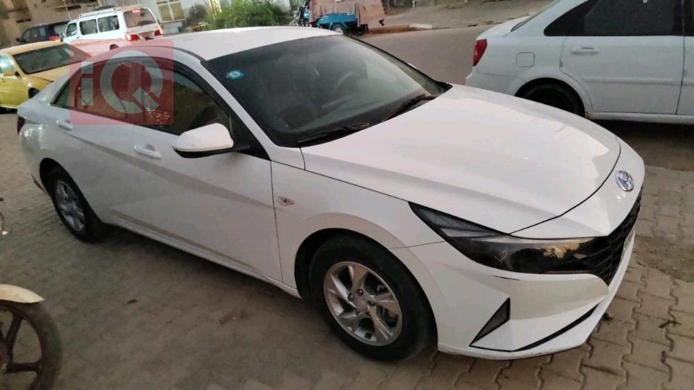 هیوندای ئەلەنترا